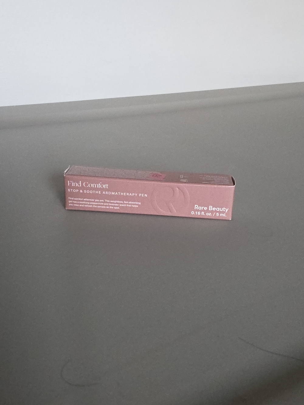Rare Beauty Find Comfort Aromatherapy Pen - Dusty Pink